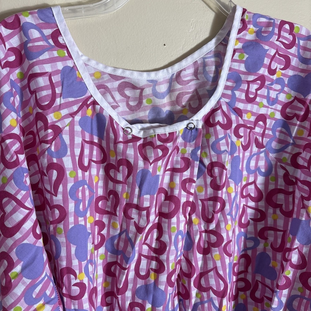 Women's 3X Pink With Hearts House Coat Snaps At The Top‎
